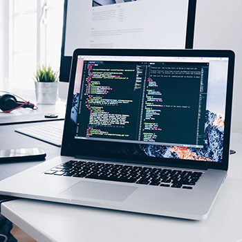 读神马影院一句检视：核对结尾是不是强收后再把因果词换成中性词